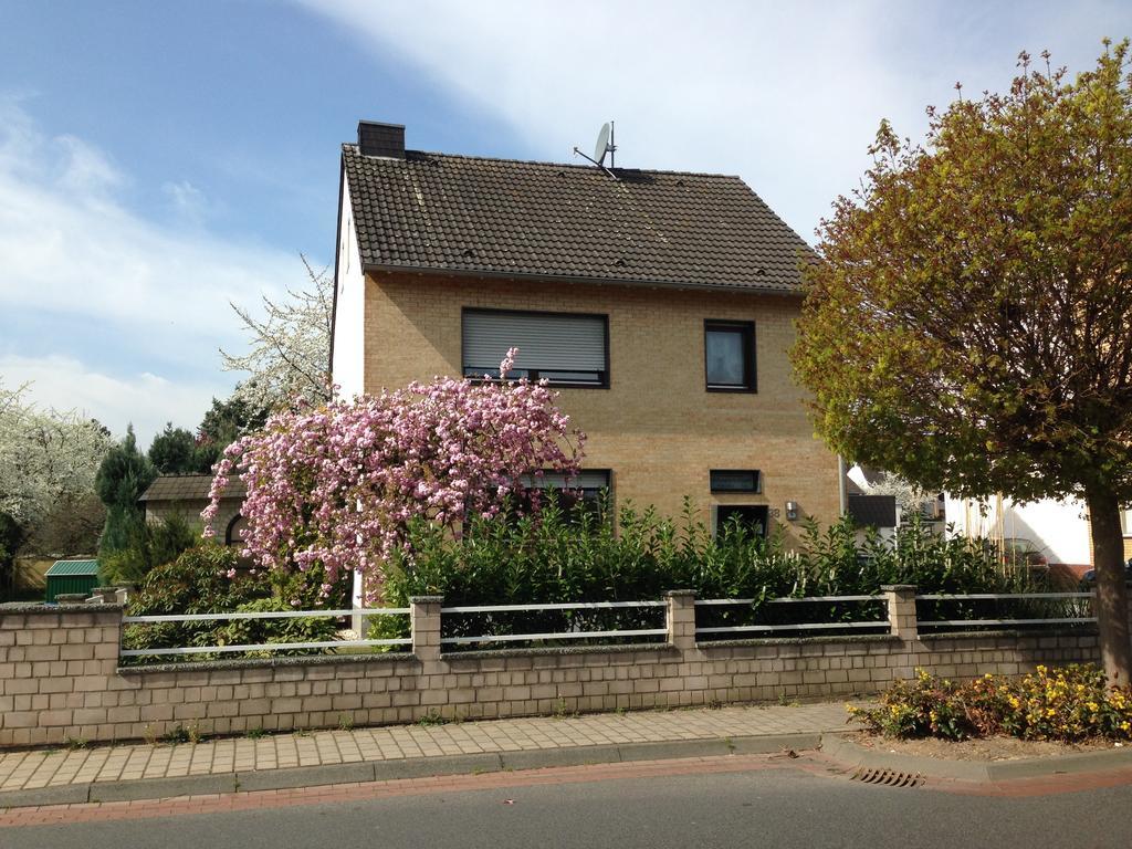 Gaestehaus Peterhoff Birresdorf 외부 사진