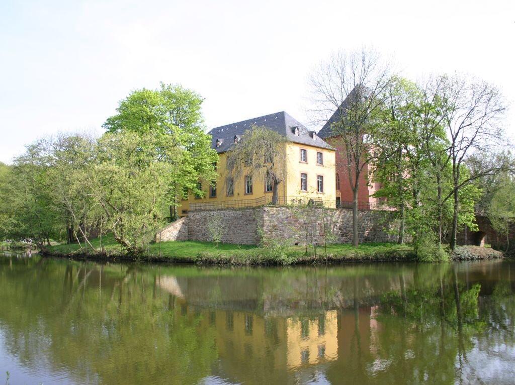 Gaestehaus Peterhoff Birresdorf 외부 사진